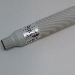 Induktyvinis daviklis M18 Sn-8mm PNP - Reliable Automation Sensor