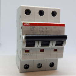 2CDS253001R0164 S203-C16 AUT.JUNGIKLIS 16A 3P