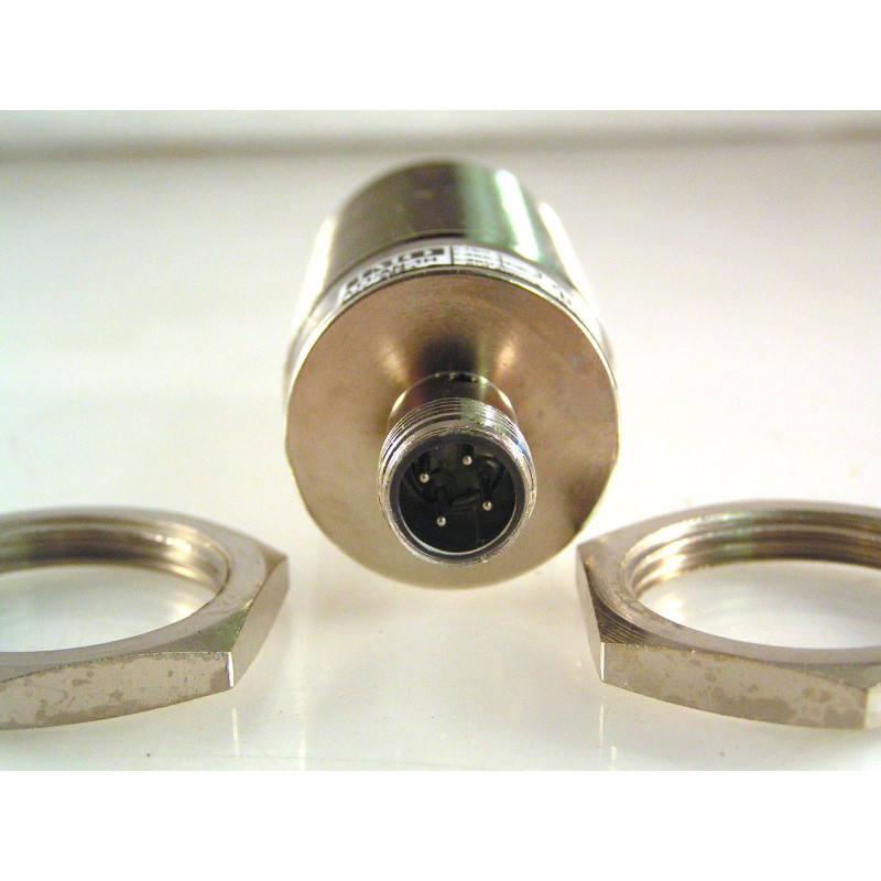 Inductive proximity sensor M30, PNP-NO, M12