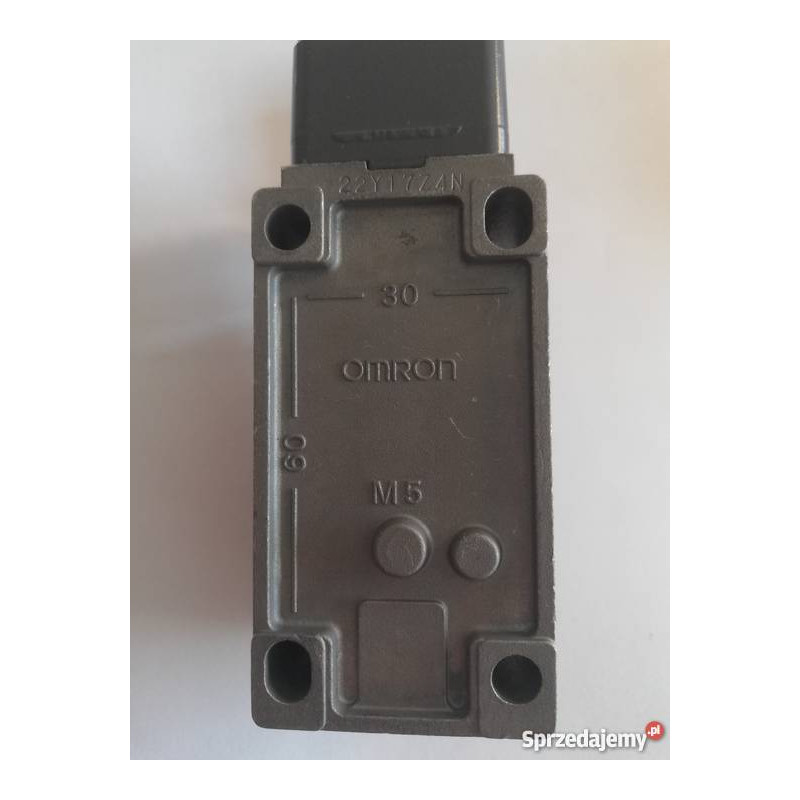 D4B-4111N Rear Switch NO/NC, 10A, M20