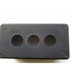 Plastic three-slot box