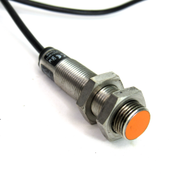XS8D1A1PAL10 Inductive Proximity Sensor