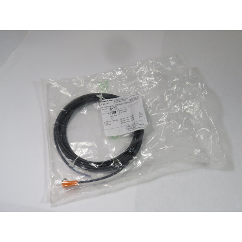 Connecting cable with socket Ifm