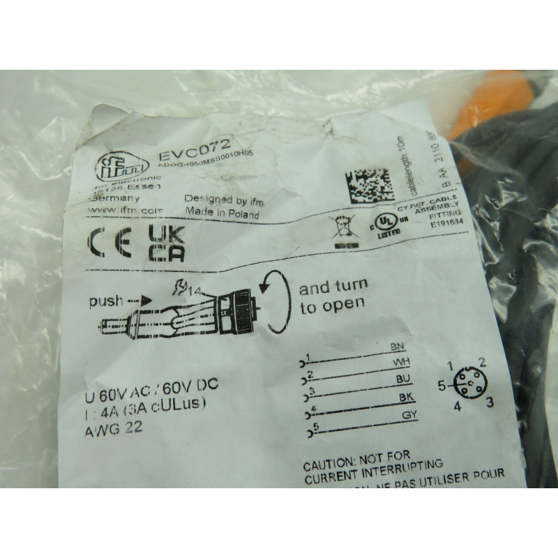 Connecting cable with socket Ifm