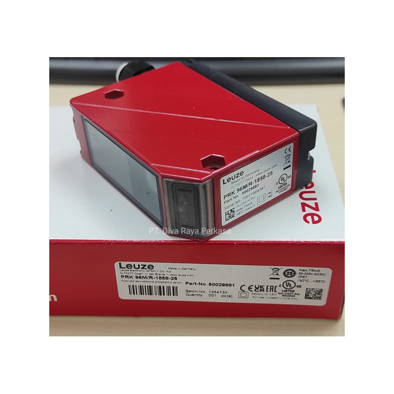 PRK55C/LG-M8 Polarized retro-reflective photoelectric sensor Leuze