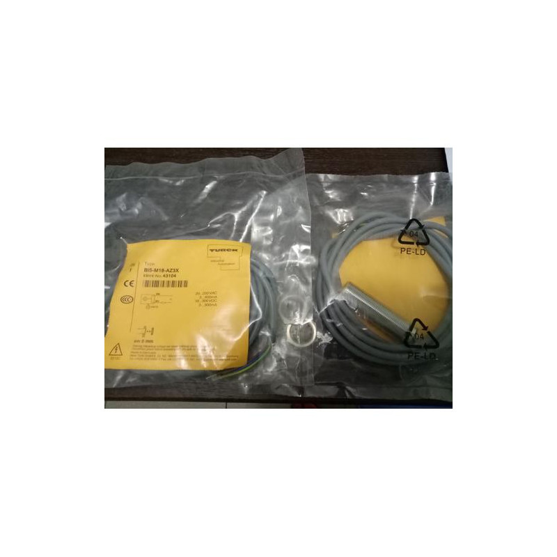 BI5-M18-AZ3X 20M Inductive Sensor Operating voltage 20250 VAC / 10300 VDC