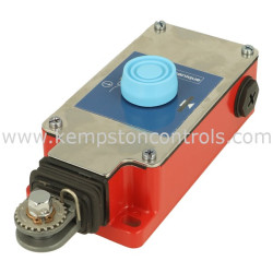 Latching emergency stop rope pull switch
