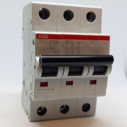 Automatinis jungiklis 3P40C 6kA - 100147Ex9BN