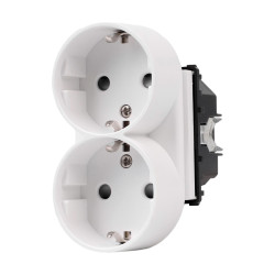 Dvigubas kištukinis lizdas Feelspot FSKL210W, baltas