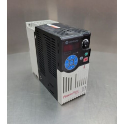 PowerFlex 525 0.75kW 1Hp AC Drive - Allen Bradley