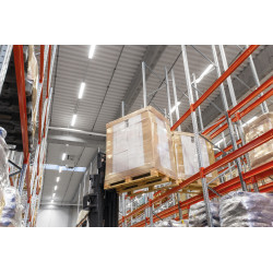 Šviestuvas STRONG ECO 46W-NW – efektyvus energiją taupantis apšvietimas