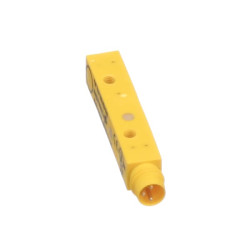 AE6AP-3F Indukt Dav M8 NO - Ekranuotas Jutiklis Sn-4mm