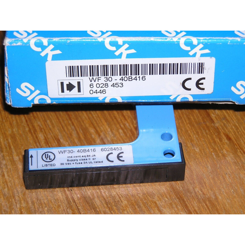 SICK WF30-40B416 Fork sensor - šviesos detekcija