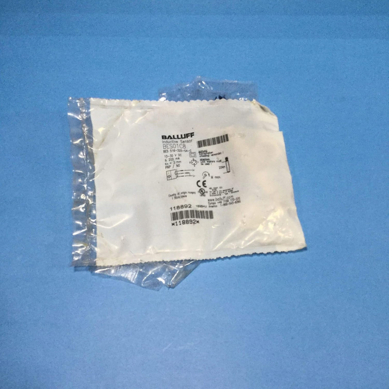 BES 516-325-S4-C Sensor - PNP 12mm Normally Open