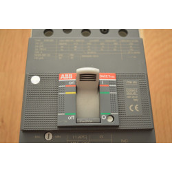 XT3N250 TMD In160A Im1600A 3P AUT.JUNG.