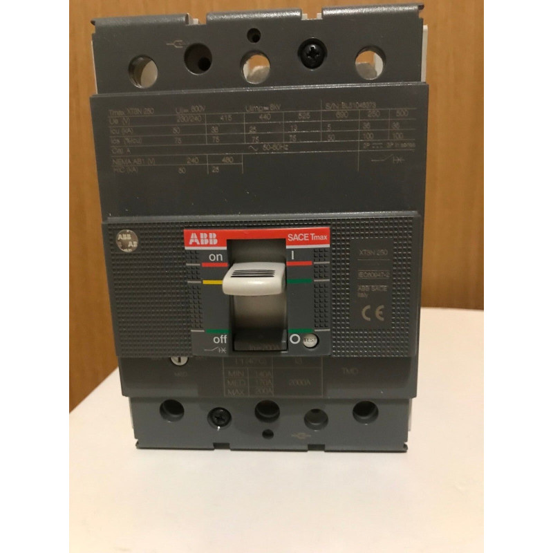 XT3N250 TMD In160A Im1600A 3P AUT.JUNG.